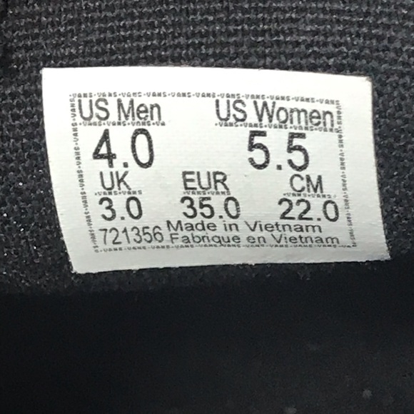 Vans - Picture 12 of 12